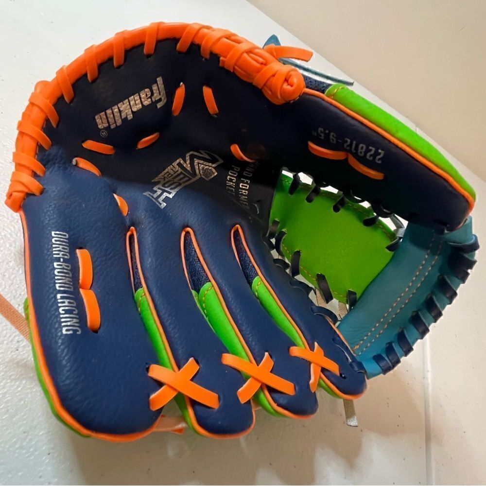 Franklin kids glove mitt 22812-9.5